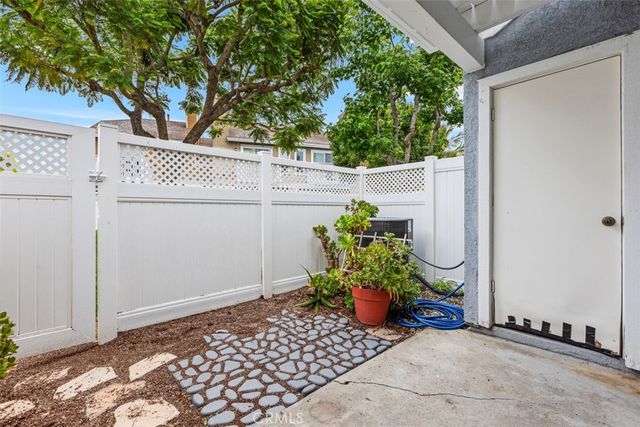 41 Briarwood Lane 76, Aliso Viejo, CA 92656