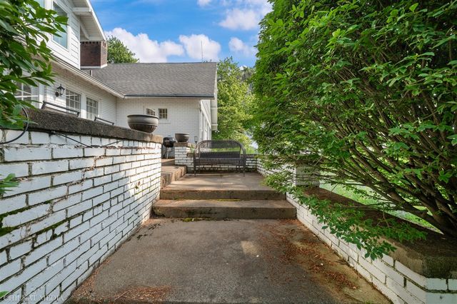 2815 Lake Pines Path, Saint Joseph, MI 49085