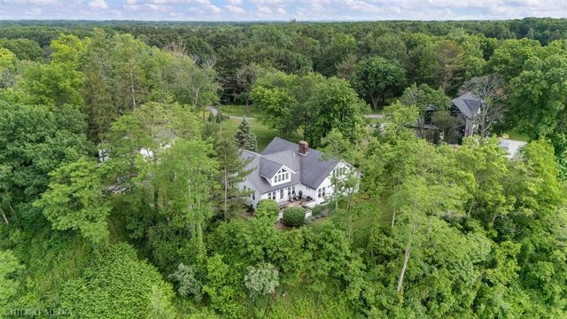 2815 Lake Pines Path, Saint Joseph, MI 49085