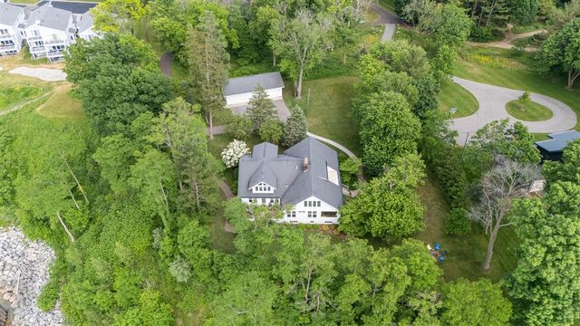 2815 Lake Pines Path, Saint Joseph, MI 49085