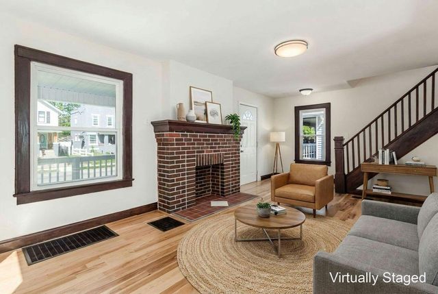 1156 S Champion Avenue, Columbus, OH 43206
