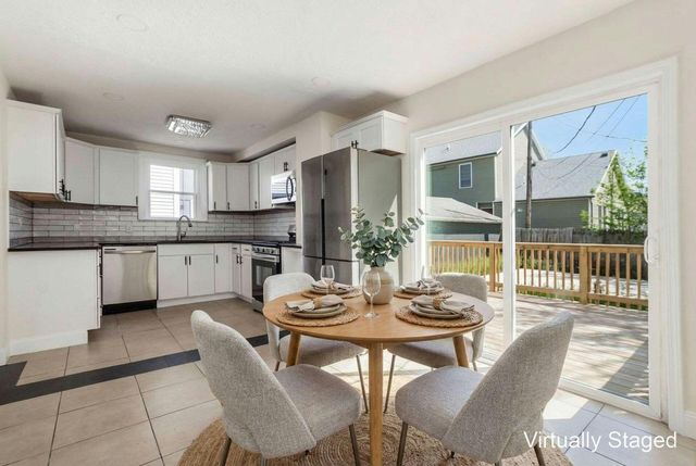 1156 S Champion Avenue, Columbus, OH 43206
