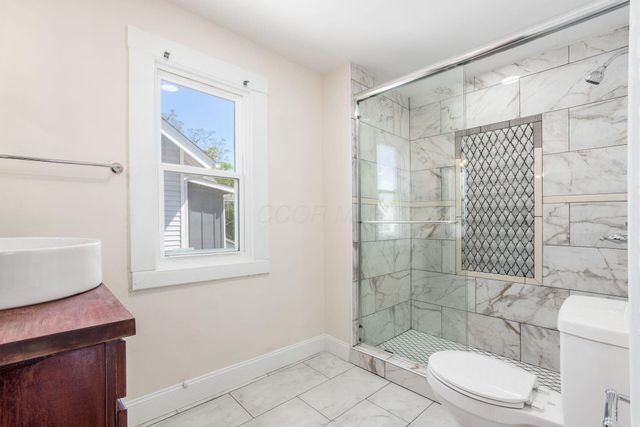 1156 S Champion Avenue, Columbus, OH 43206