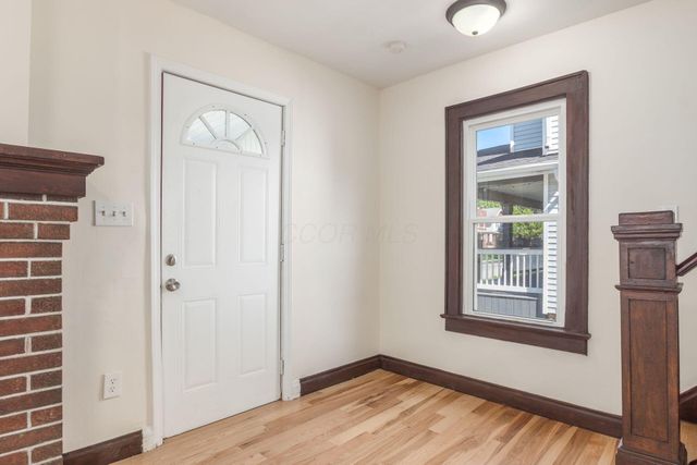 1156 S Champion Avenue, Columbus, OH 43206