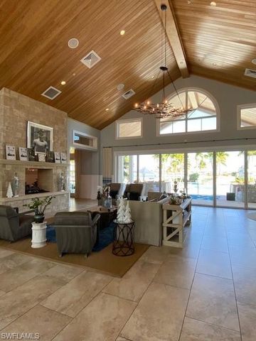 14715 Kelson CIR, Naples, FL 34114