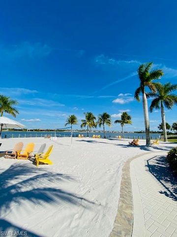 14715 Kelson CIR, Naples, FL 34114