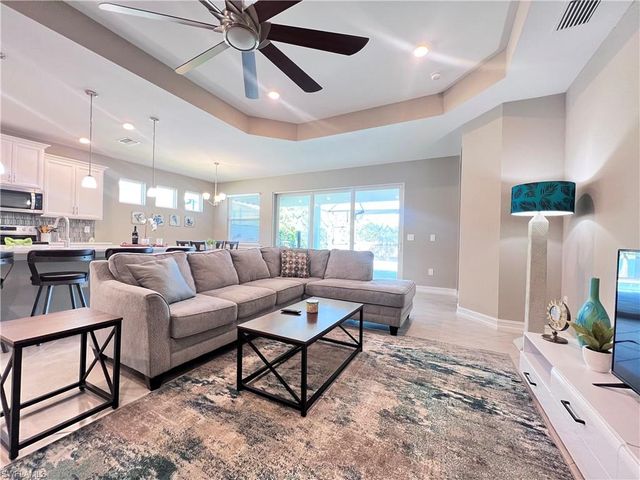 14715 Kelson CIR, Naples, FL 34114