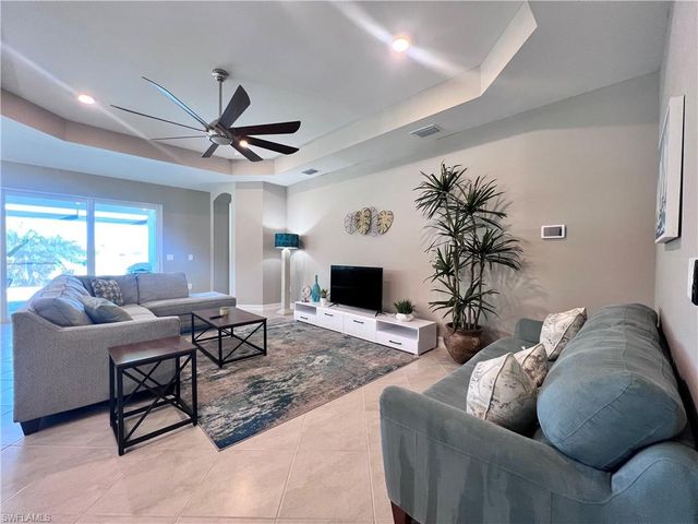 14715 Kelson CIR, Naples, FL 34114