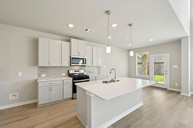 6432 Green Clover Lane, Pearland, TX 77584