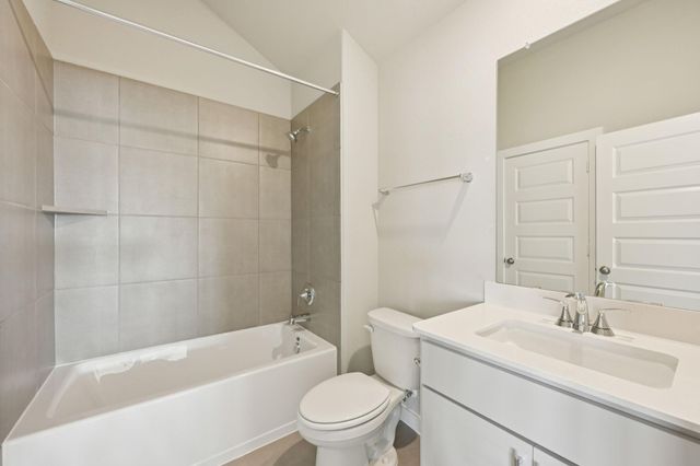 6432 Green Clover Lane, Pearland, TX 77584