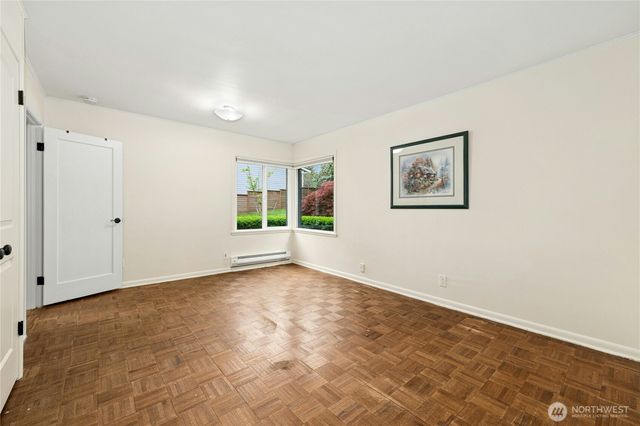 5630 21st Avenue SW, Seattle, WA 98114