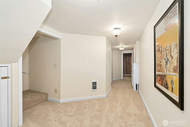 5630 21st Avenue SW, Seattle, WA 98114