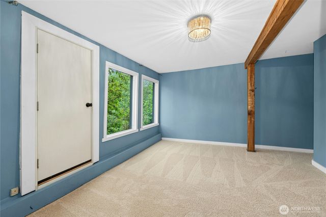 5630 21st Avenue SW, Seattle, WA 98114