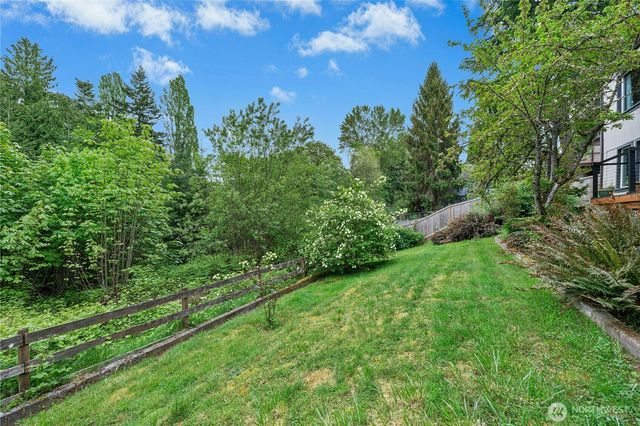 5630 21st Avenue SW, Seattle, WA 98114
