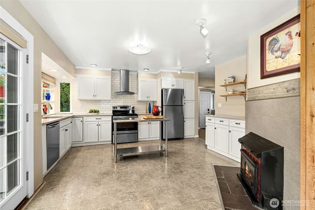 5630 21st Avenue SW, Seattle, WA 98114
