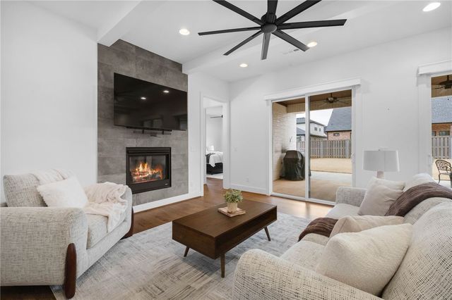 3703 SW Radiance Avenue, Bentonville, AR 72713