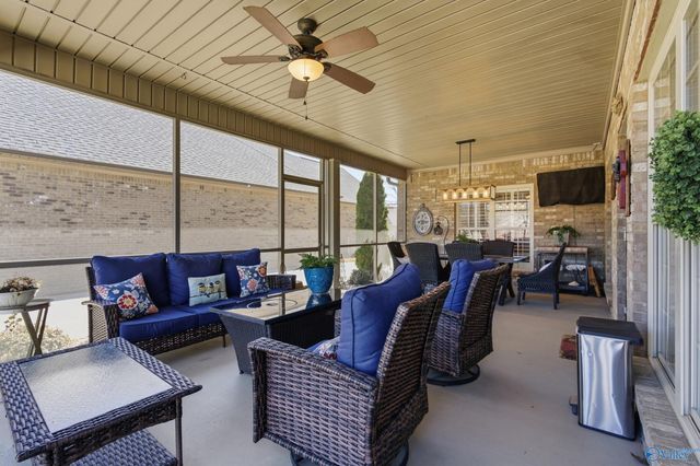 25155 Kingston Drive, Athens, AL 35613