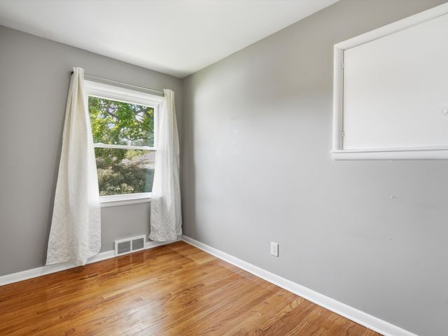 1181 Kay Parkway, Ann Arbor, MI 48103