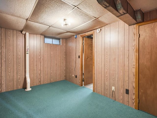 1181 Kay Parkway, Ann Arbor, MI 48103