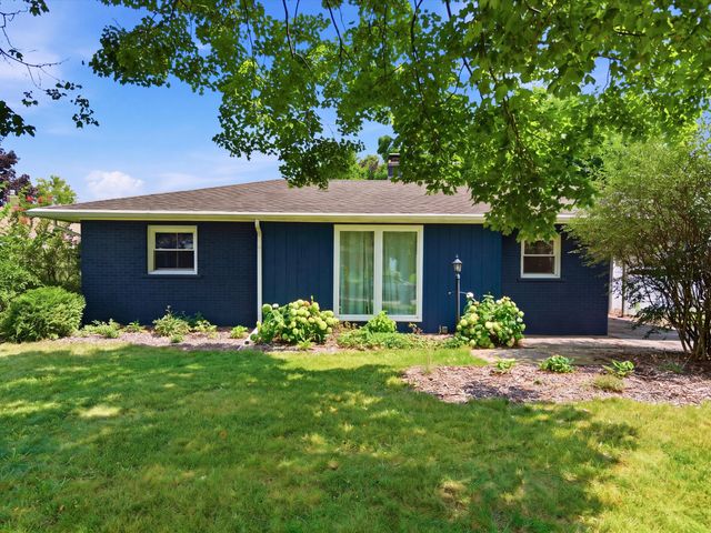 1181 Kay Parkway, Ann Arbor, MI 48103