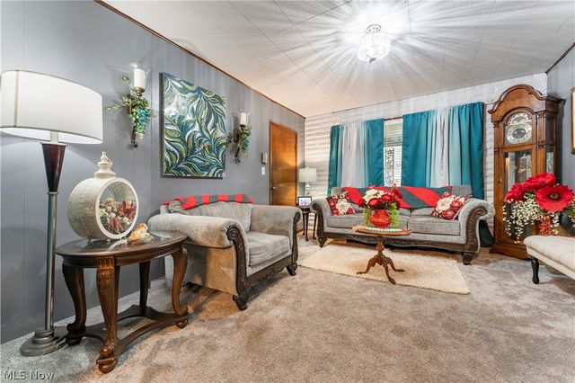 1312 Broadway Avenue, Parkersburg, WV 26101