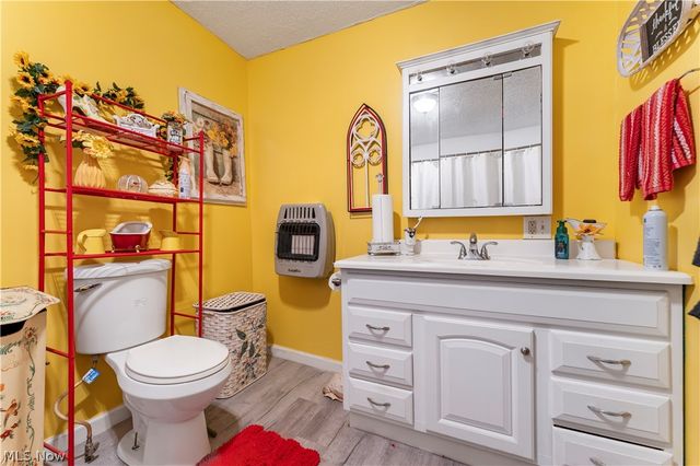 1312 Broadway Avenue, Parkersburg, WV 26101