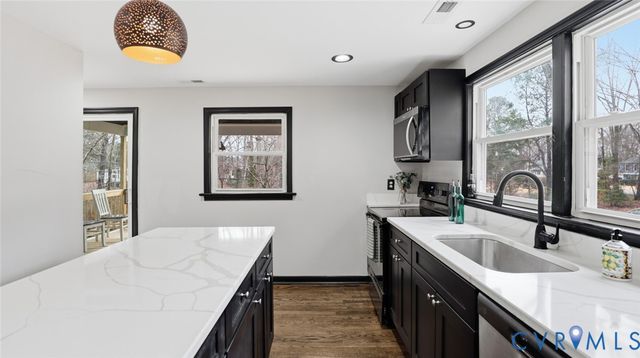 4113 Grantlake Rd, Richmond, VA 23234