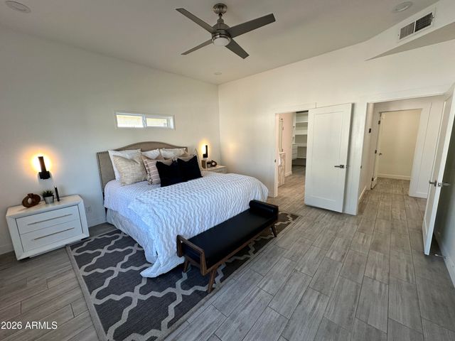 1224 E HAYWARD Avenue, Phoenix, AZ 85020