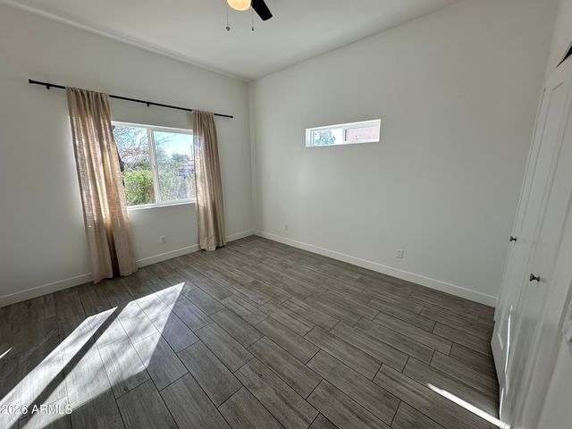 1224 E HAYWARD Avenue, Phoenix, AZ 85020