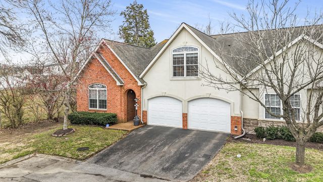 2521 Pennington Bend Rd Apt 210, Nashville, TN 37214