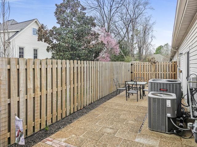 2521 Pennington Bend Rd Apt 210, Nashville, TN 37214