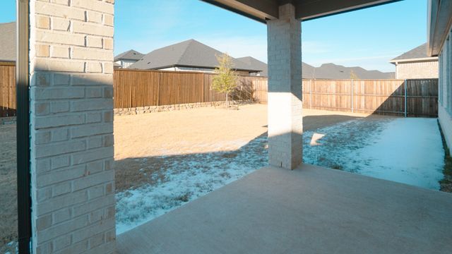 465 Chase Creek Drive, Lavon, TX 75166