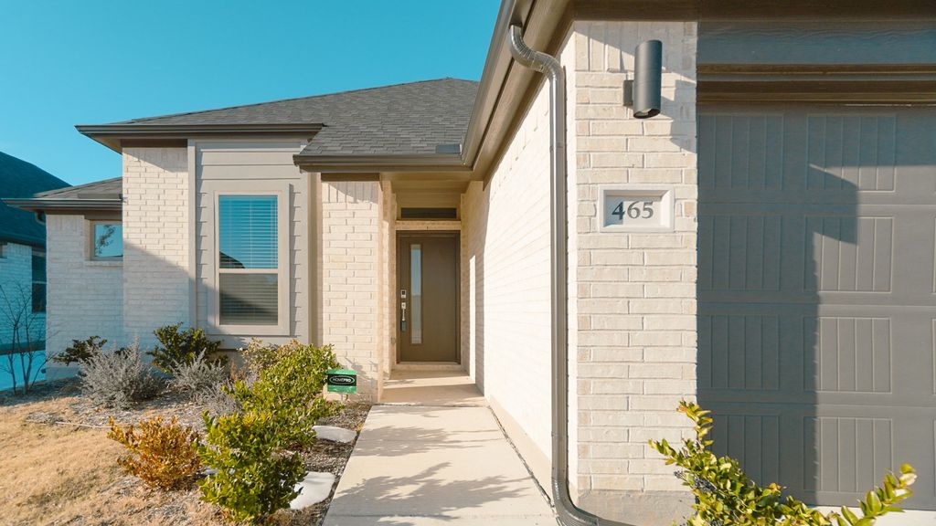 465 Chase Creek Drive, Lavon, TX 75166