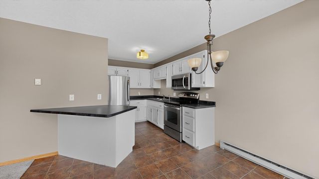 281 Zumbro Drive NW, Rochester, MN 55901