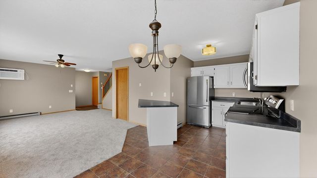 281 Zumbro Drive NW, Rochester, MN 55901