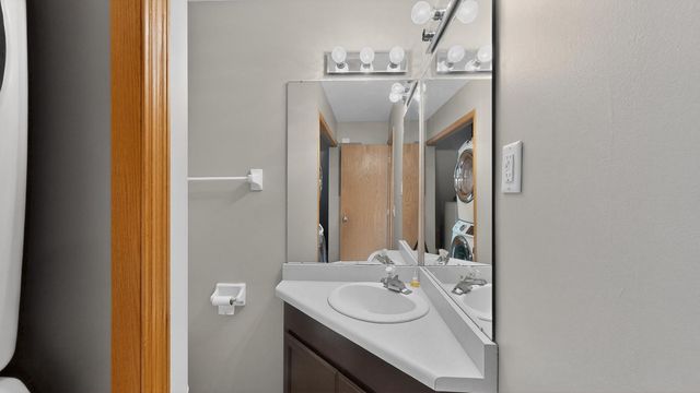 281 Zumbro Drive NW, Rochester, MN 55901