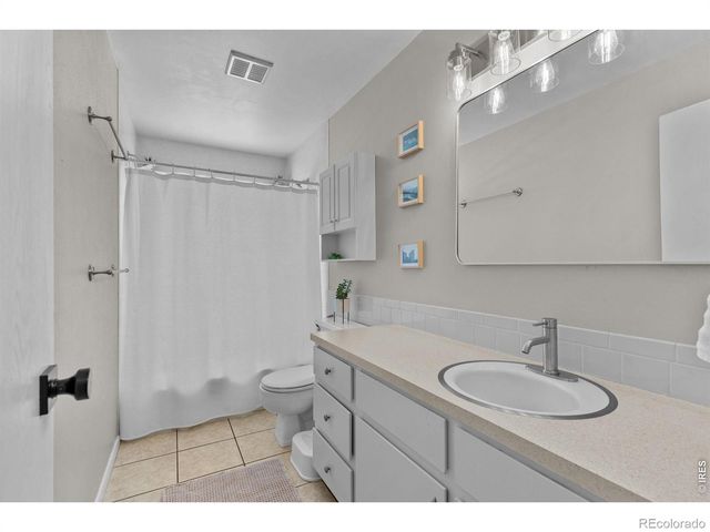 817 Parkview Drive, Fort Collins, CO 80525