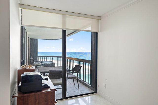 5380 N Ocean Drive 19e, Singer Island, FL 33404