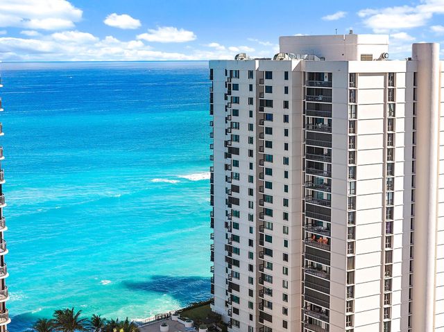 5380 N Ocean Drive 19e, Singer Island, FL 33404