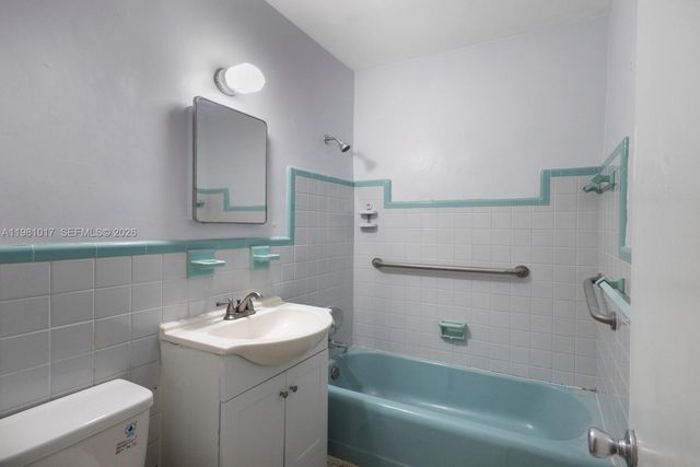 101 SW 24th Ave 0, Miami, FL 33135