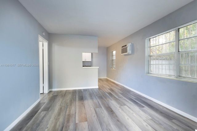 101 SW 24th Ave 0, Miami, FL 33135