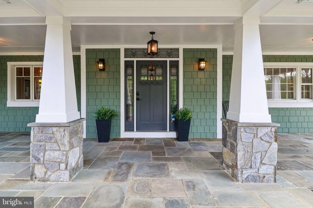 7017 UNION MILL RD, Clifton, VA 20124