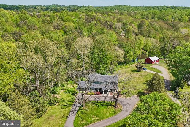 7017 UNION MILL RD, Clifton, VA 20124