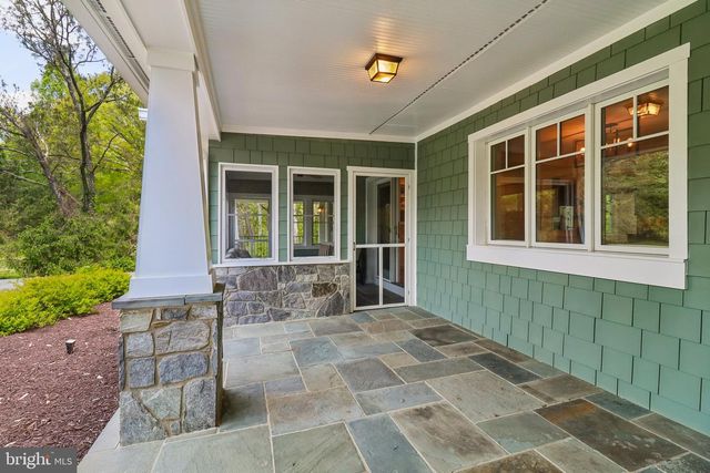 7017 UNION MILL RD, Clifton, VA 20124