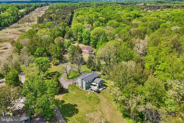 7017 UNION MILL RD, Clifton, VA 20124