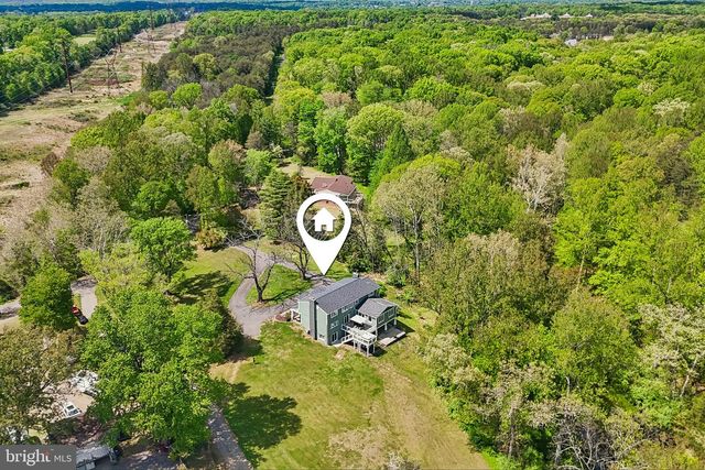 7017 UNION MILL RD, Clifton, VA 20124