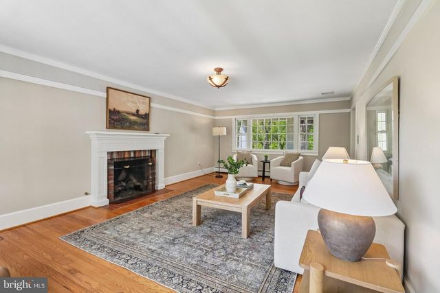 7017 UNION MILL RD, Clifton, VA 20124