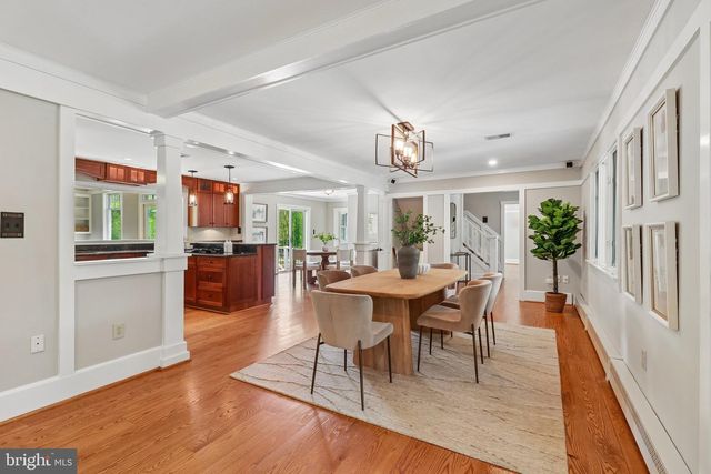 7017 UNION MILL RD, Clifton, VA 20124