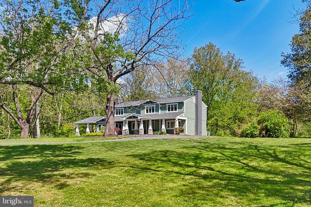 7017 UNION MILL RD, Clifton, VA 20124