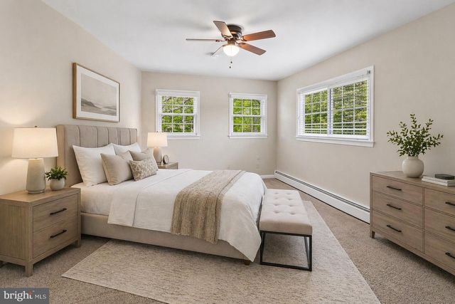 7017 UNION MILL RD, Clifton, VA 20124